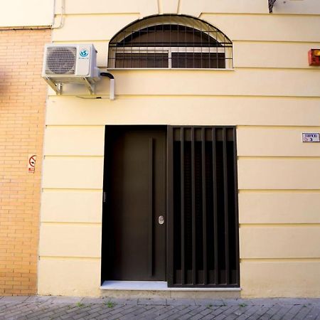 Rentalsevilla Escuelas Pias Buitenkant foto